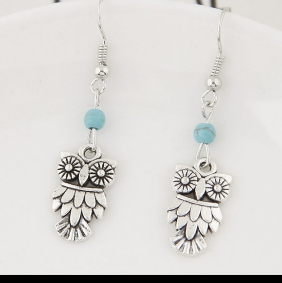 Owl Earrings - Picture 5 of 6